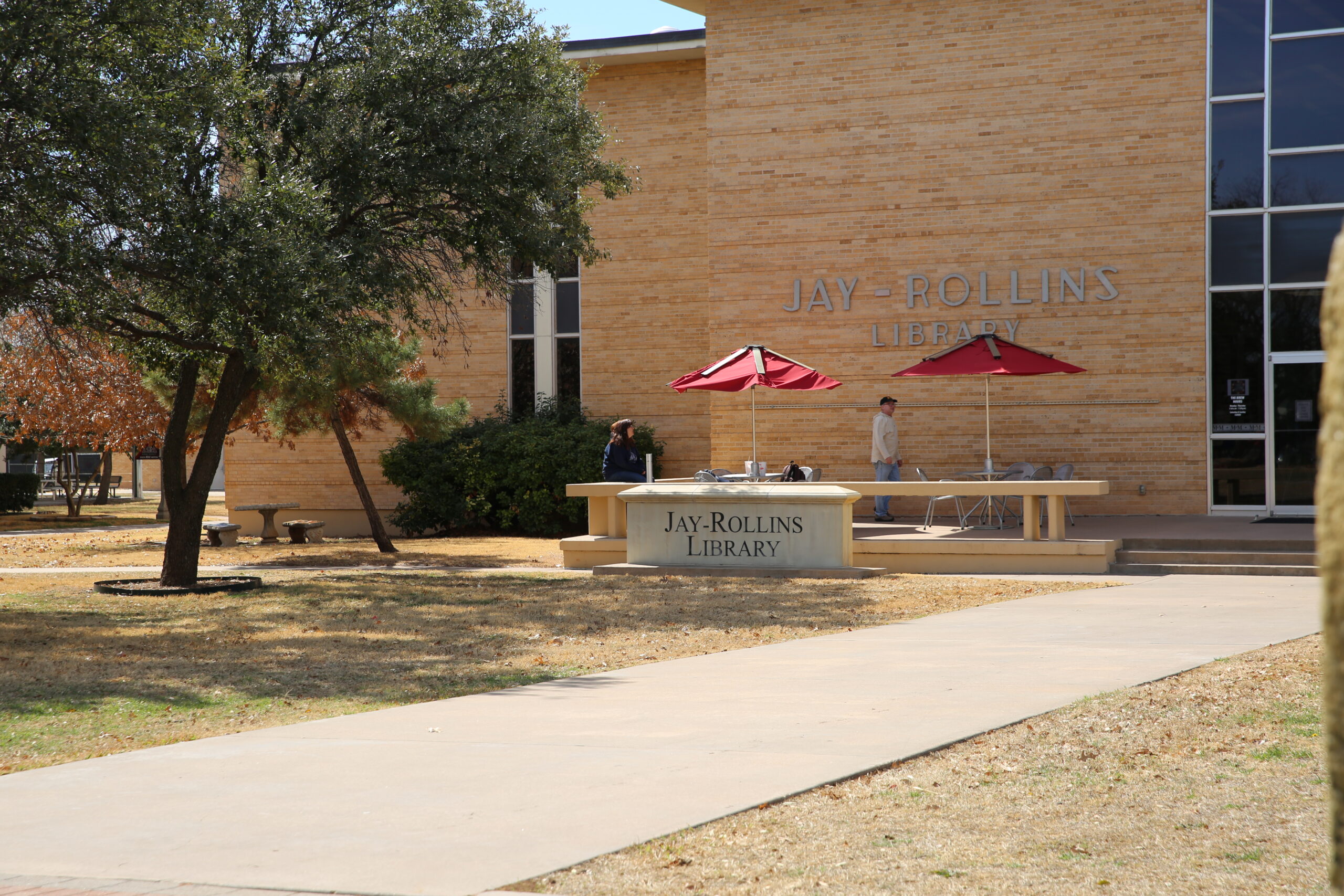 Jay-Rollins Library